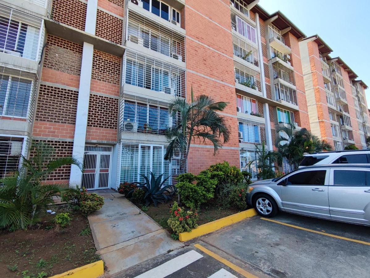 Apartamento Frente Al Aeropuerto De Maiquetía Buitenkant foto