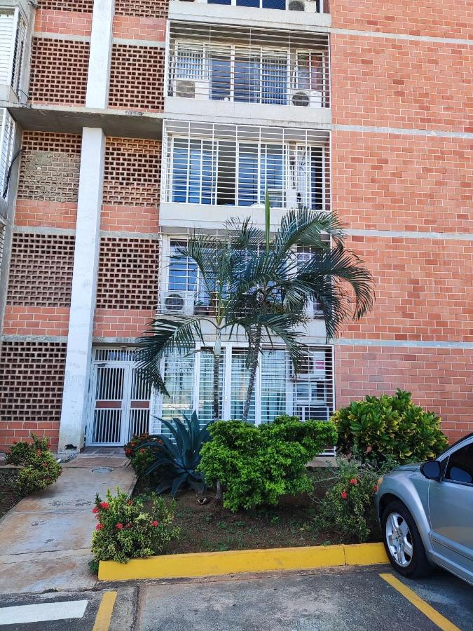 Apartamento Frente Al Aeropuerto De Maiquetía Buitenkant foto